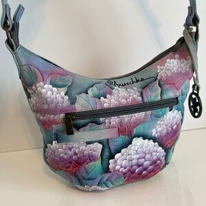 Anuschka Hand-Painted Leather Floral Hydrangea Shoulder Bag Purse NWOT